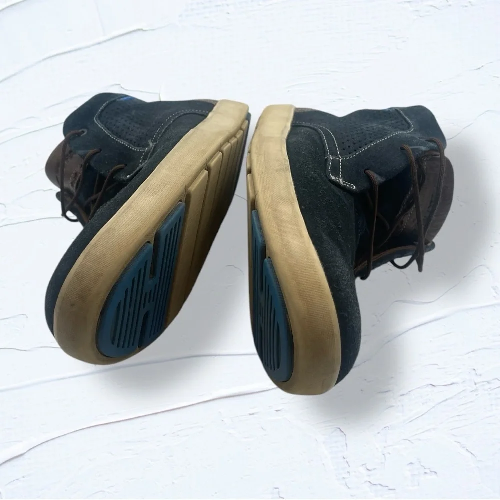 Helly Hansen Men's Vigeland Casual Boot - Navy and Brown Size 11.5